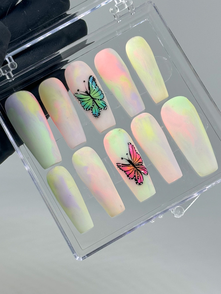 press on nails guadeloupe